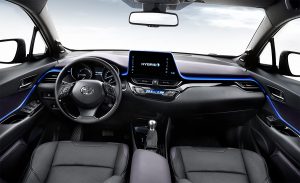 interieur-toyota-crossover